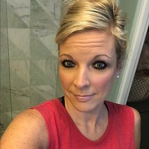 Meet your Posher, Lee ann